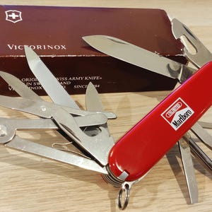 Canivete suíço Victorinox Troubleshooter Marlboro Unlimited novo na caixa