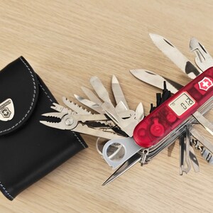 Navaja Suiza Victorinox Swisschamp XAVT + Funda