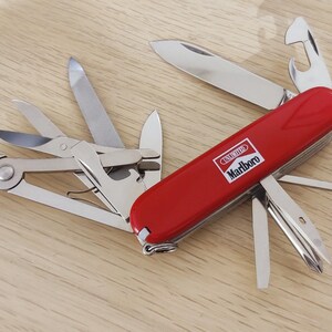 ④ ビクトリノックスVICTORINOX Marlboro 非売品 s-l400.jpg
