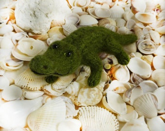 Regalo per fidanzato coccodrillo, regalo carino per la piccola fidanzata, regalo in peluche per la sua decorazione domestica, morbidi animali di peluche in coccodrillo lavorati a maglia kawaii
