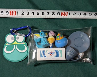 Mini snack giapponesi, caffè, personaggi di gioco in astuccio con moschettone in acrilico Gashapon Gacha Capsule Toys Mini dal Giappone Set