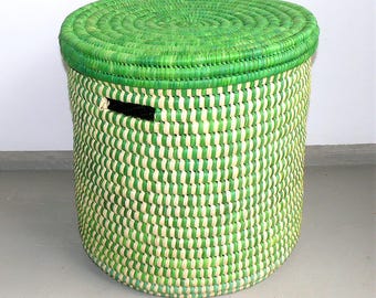 Woven African laundry basket with lid | Storage basket | A purely natural product | Sturdy, durable | Decorative home decor