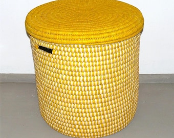 Woven African laundry basket with lid | Storage basket | A purely natural product | Sturdy, durable | Decorative home decor