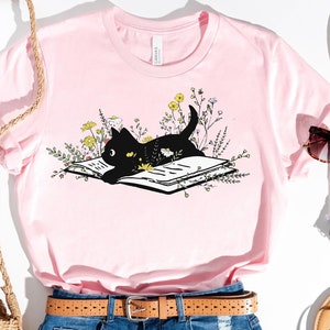 Cat Mom Shirt, Cat Lover Tee, Cute Book Cat Shirt, Floral Book Shirt, Book Lover Sweatshirt, Reader Bookish Tee, Cat Themed Gifts For Women