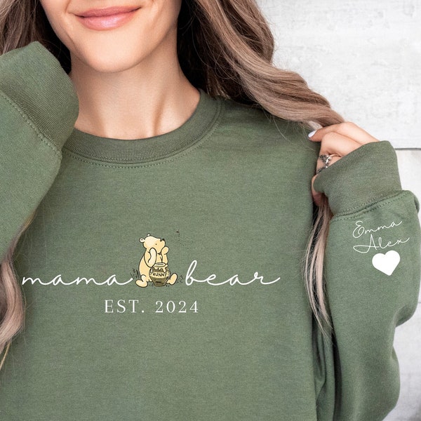 Sweat personnalisé maman ours Winnie l'ourson, maman est avec nom d'enfant sur la manche, chemise maman ours personnalisée, mamans sweat à capuche Winnie l'ourson maman