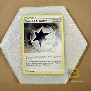 Posavasos de Cartas de Energía Pokémon - Posavasos hexagonales de resina hechos a mano - Decoración de energía poderosa - La Bóveda de Cartas de Brady - Regalo Pokémon