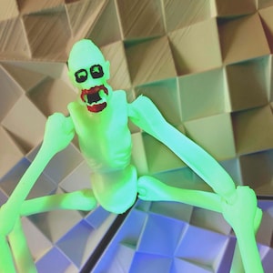 Trevor Henderson SCP - 096 modest, shy - Articulated  Glow in the dark