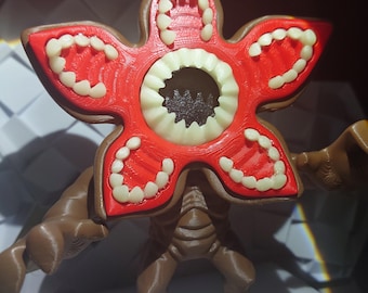 Cabeza de sirena del vacío - Figura de criatura de terror / Brilla en la oscuridad