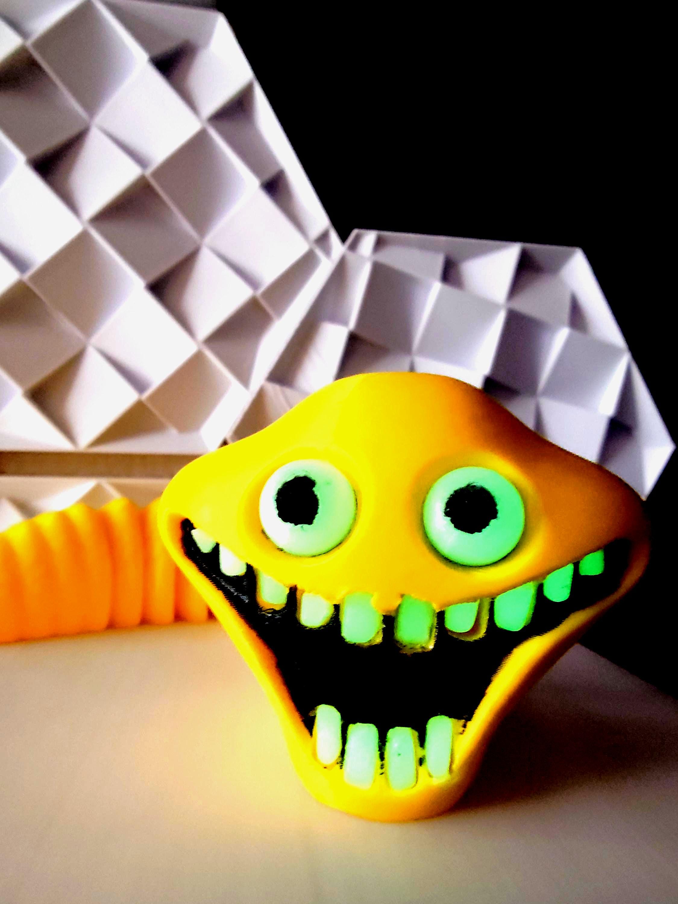 Hungry Worm - Articulated and Glow in the Dark, Different Colors