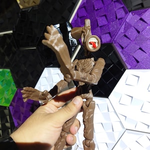 Roblox Siren Heads Doll - Articulated and glow in the dark, 22cm high or over 9 inches tall with LED image 12