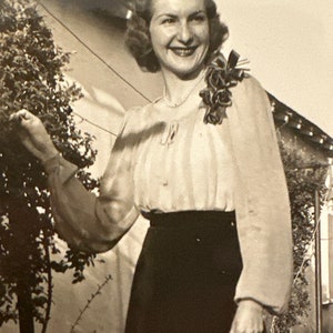 Woman with corsage - Vintage Photo - Beautiful Lady with flower ribbon pin outfit fashion 1940s Original Snapshot Found Photograph E48