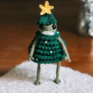 DIGITAL PATTERN Christmas Tree outfit for frog knitting pattern for frog (5.3inches)