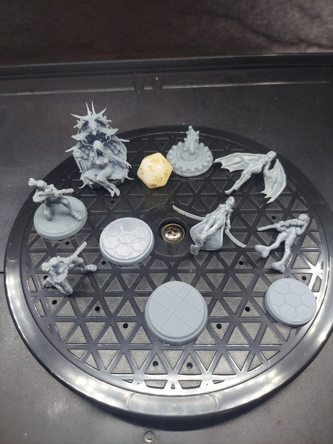 Discount Miniature Bundle for Dungeons and Dragons - Etsy