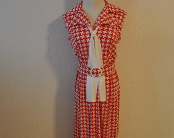 Funky 1960's Red and White Houndstooth Maxi Dress