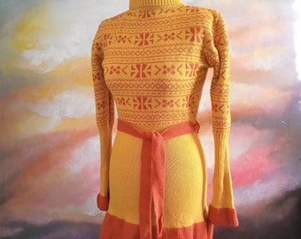 Vintage 90s deadstock Mustard Wool Blend Sweater, Elastic Turtleneck, Long Sweater, Knitwear