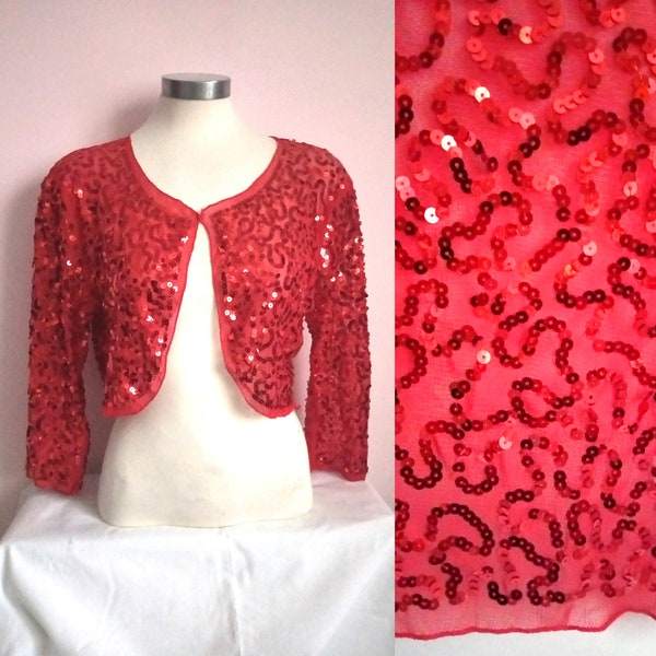 Boléro à paillettes rouges, chemisier à paillettes, cape de soirée, haut à paillettes, cape à paillettes, boléro à paillettes, tenue élégante, fête de mariage, costume