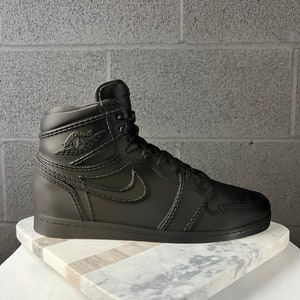 3D Printed Shoe sculpture | AJ 1 shoe decor | Gifts for Him | Gifts for Her | Unique Gifts