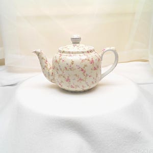 Vintage Full Size Teapot with Rosebud Pattern | Perfect for Morning or Afternoon Tea This Teapot is Very Collectible .