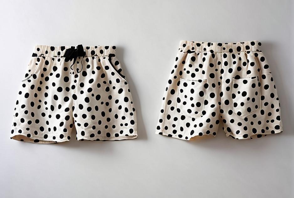 Digital Women's Elastic Shorts Sewing Pattern - Sewing pattern Women's shorts - Projector File included/ File Projecteur included