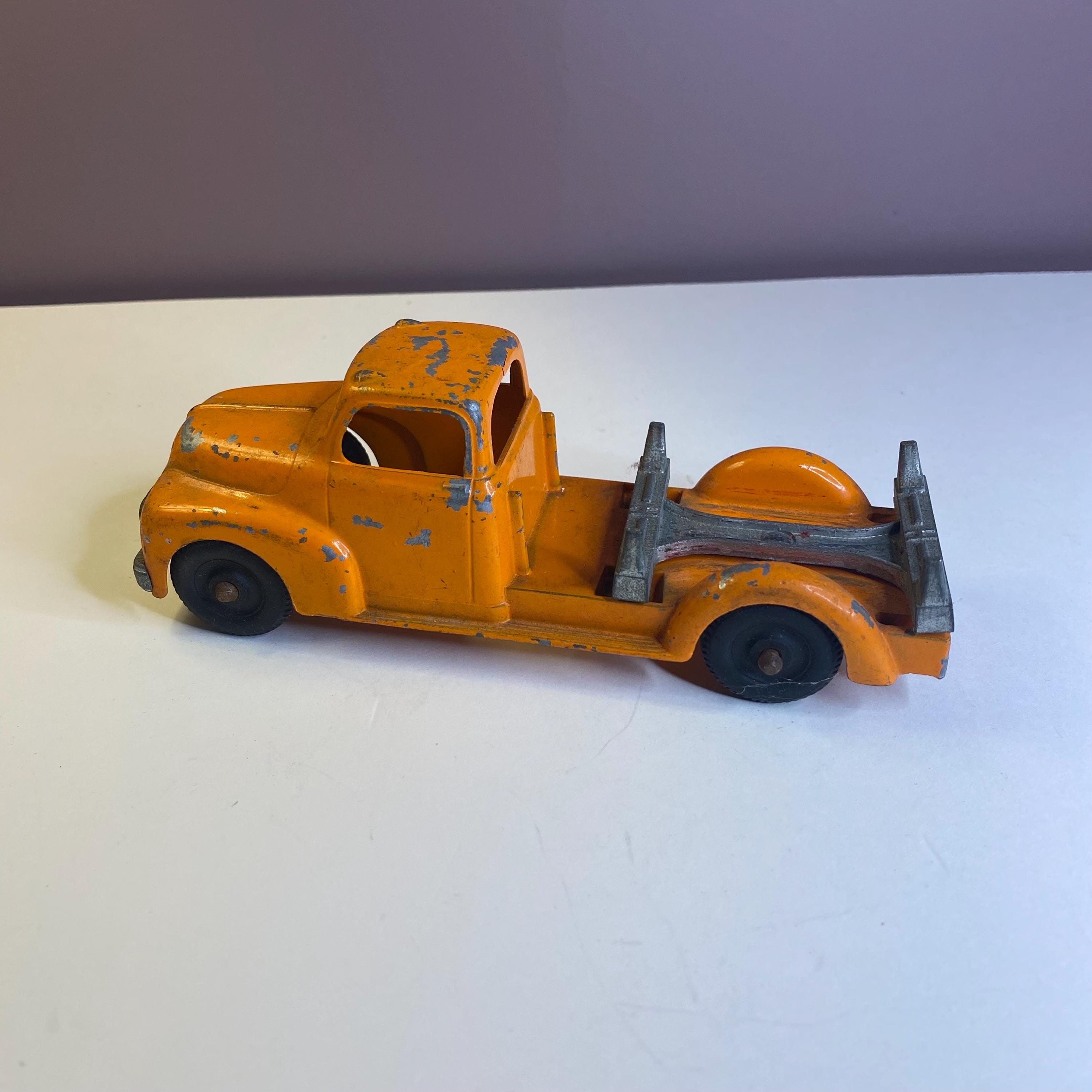 Vintage Hubley Kiddie 452 Diecast Metal Orange Truck Antique Toy