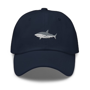 Bestickte Weißer Hai Dad Mütze, Haifischmütze Baseballkappe, Meeresbiologie Geschenk, Haifisch-Liebhaber Geschenk, Vintage Mütze, Geschenk für Sie und Ihn