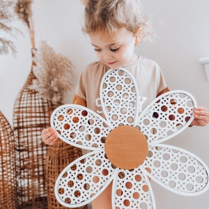 White 18” daisy, boho rattan daisy, boho nursery decor, rattan decor, 3D wood flowers, cane daisy, boho vintage, rattan home decor