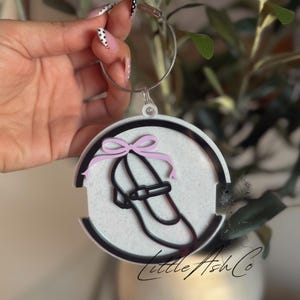 SVG, tap shoe hair tie holder bag tag, dancer, dancing gift, gift for her, maker file, laser cut, 3D, personalized, customized