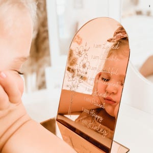 DIGITAAL BESTAND, spiegelbevestiging, dagelijkse bevestigingen, bestand voor spiegelbevestigingen, SVG, lasergesneden bestand, bestand voor lasers, acryllaserbestand