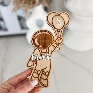 FILE DIGITALE, file digitale astronauta, file di taglio digitale, file di taglio laser, cartello traguardo, cartello per bambini, file regalo per baby shower, file SVG, laser