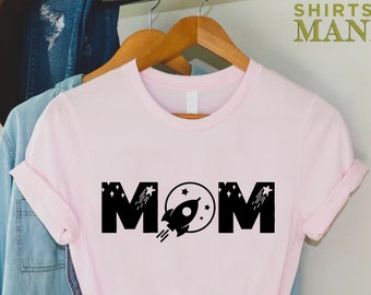 Mom Space Shirt, Astronaut Mom Shirt, Gift For Mom, Astronaut Mama Shirt, Space Birthday Party Shirt, Mom Life Shirt, Space Party Shirt