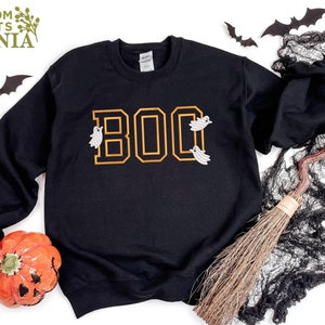 Boo Embroidered Halloween Sweatshirt, Spooky Season Sweatshirt, Ghost Embroidered Sweater, Halloween Embroidery, Boo Sweatshirt, Ghost Tee