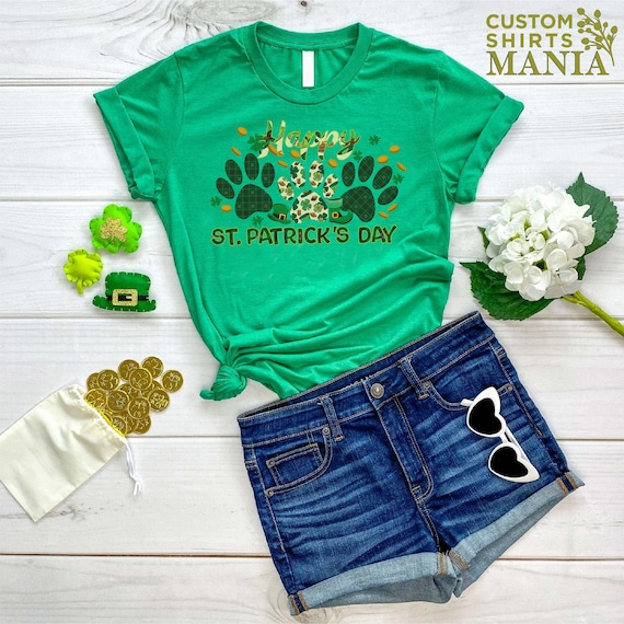 Happy St. Pawtrick's Day Dog Paw Shirt,St Patrick's Day Paws Shirt,Dog Paw St Paddys Day Shirt Gift For Dog Lover,St Patrick's Womans Shirt