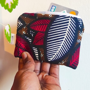 Mini trousse/porte monnaie - papier d'identité -cartes - monnaie