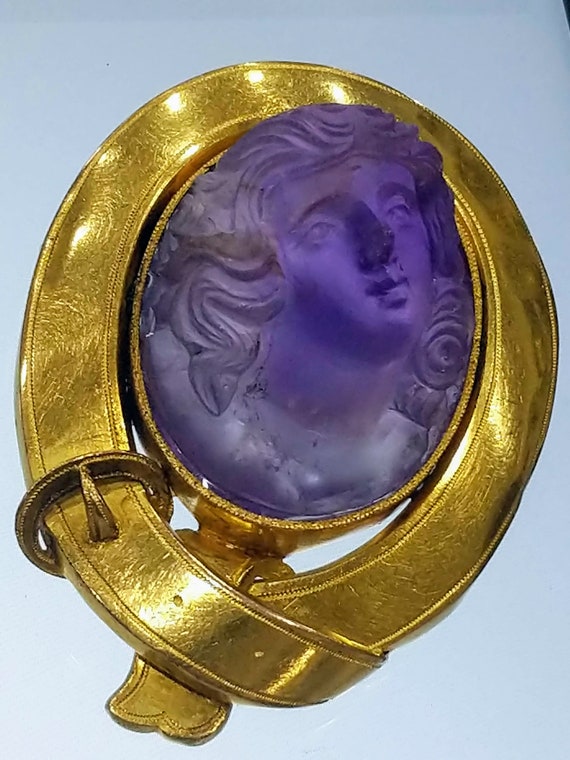 Antique Victorian Amethyst Cameo in a 14K solid g… - image 2