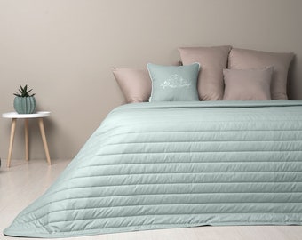 Colcha de lujo de doble cara en blanco y menta de TM IDEIA, 240x260cm