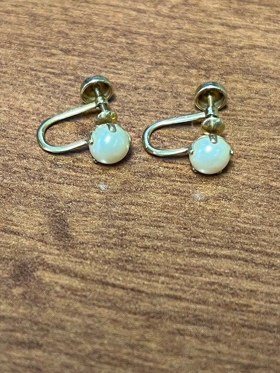 Screw Back Pearl Earrings - image 3