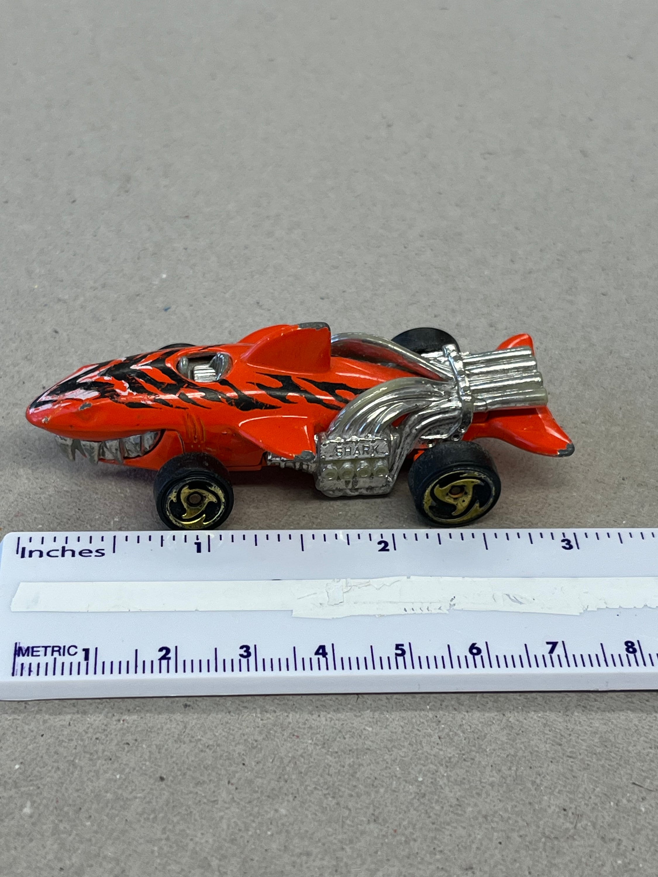 Hot wheels shark cruiser 1986 sale