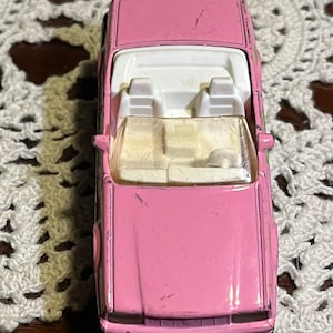Matchbox 1987 Pink Cadillac Allante Model