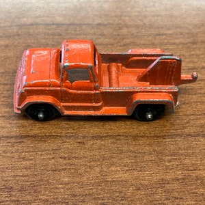1960&#39;s Tootsietoy Diecast Semi Truck Cab Wrecker Tow Truck