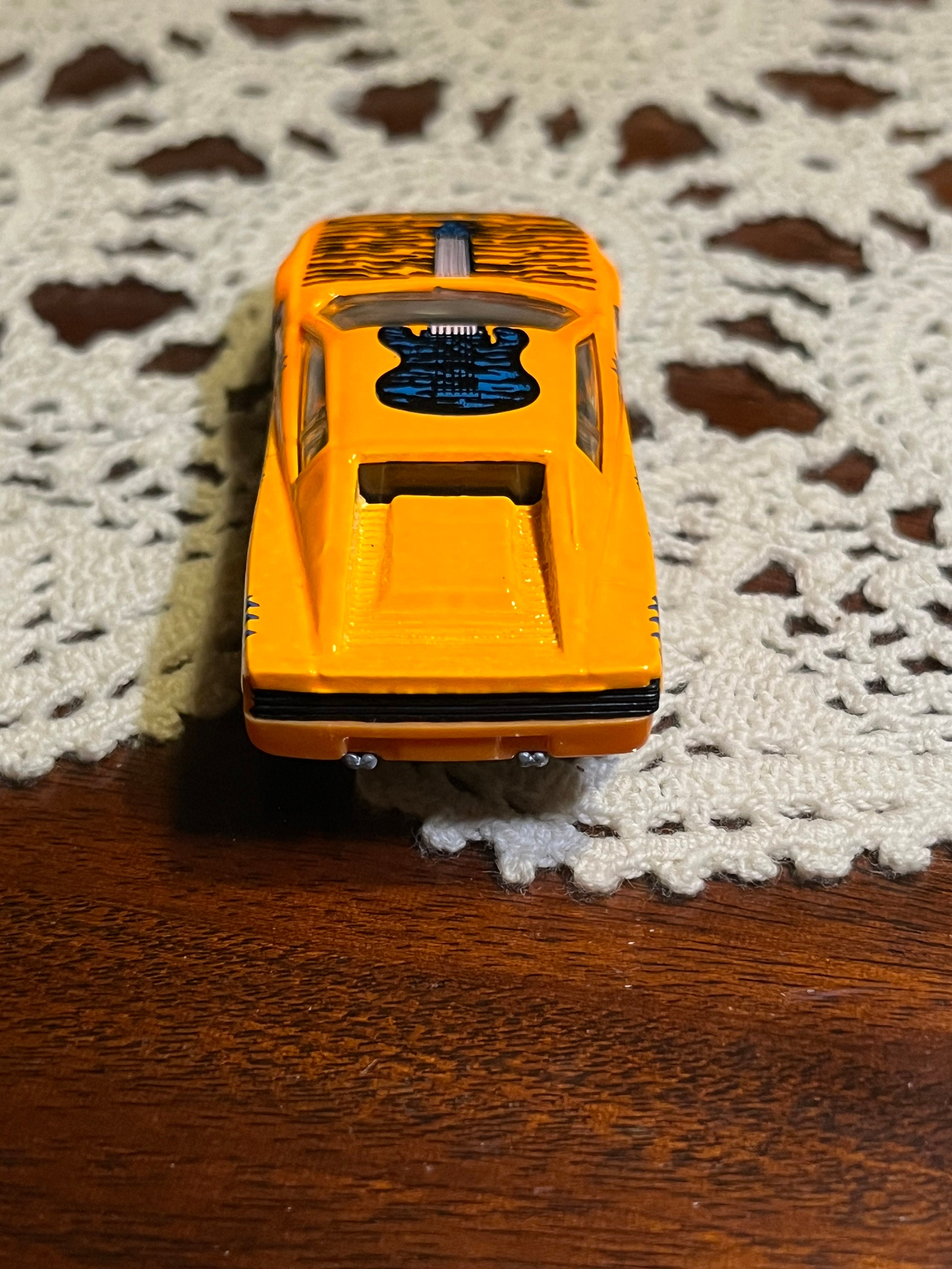 1986 Hot Wheels Revealers Ferrari Testarossa Orange With