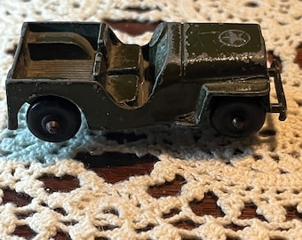 Tootsie Toy Die Cast Military Willys Jeep