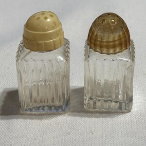 Clear Glass Salt & Pepper Shakers