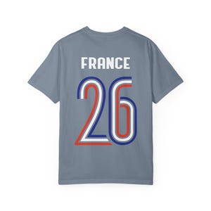 T-shirt Coupe du Monde France '26 en jersey rétro | T-shirt de football Les Bleus | Cadeau de fan de football français pour lui image 2