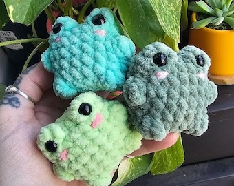 Small Crochet Frog Plushie