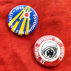 Deathloop Egor Serling - 2 Button set