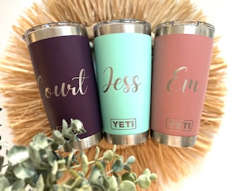Gobelet yéti, yéti gravé, yéti personnalisé, cadeau entraîneur, cadeau de vacances, gobelet personnalisé, tasse gravée au laser, yéti avec nom, gobelet en acier