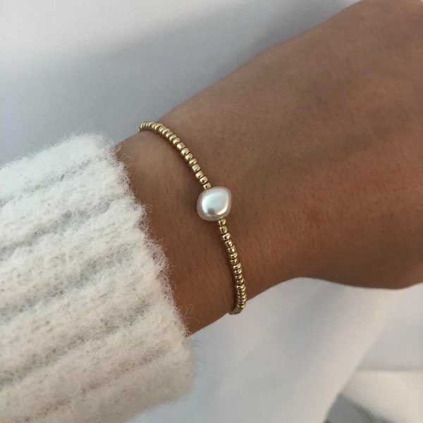 Bijoux Bracelet élastique fin délicat style Minimaliste l perles de rocailles miyuki dorées et perles eau douce, idée cadeau