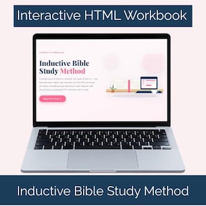 Może przedstawiać: Srebrny laptop wyświetlający interaktywny skoroszyt HTML do indukcyjnej metody studiowania Biblii. Ekran pokazuje interfejs cyfrowy z tekstem, grafiką otwartej książki oraz różowym przyciskiem z napisem Begin My Study na jasnym tle.