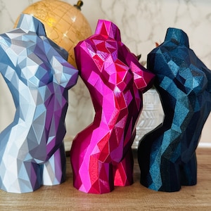 Luxe Female Torso Statue Figure | Low Poly Style | Dazzling Unique Finish