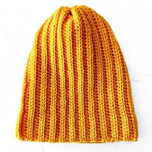 WZÓR NA SZYDEŁKO - Prosty wzór na czapkę beanie z prążkowanej dzianiny dla dorosłych w formacie PDF do natychmiastowego pobrania w wersji cyfrowej Wzór na szydełko dla początkujących na prezent zdjęcie 6